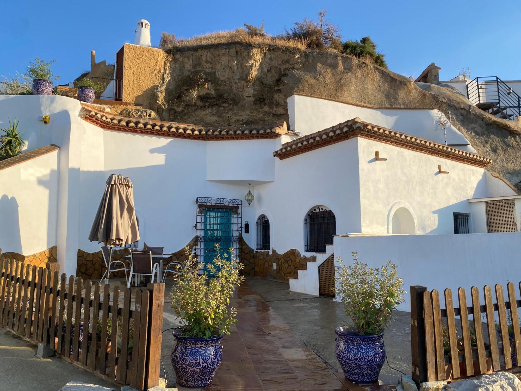 Cuevas Oro Y Arcilla Guadix Exterior foto